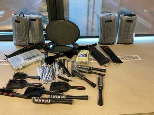 Toni&Guy Brushes, combs, mirrors and pins