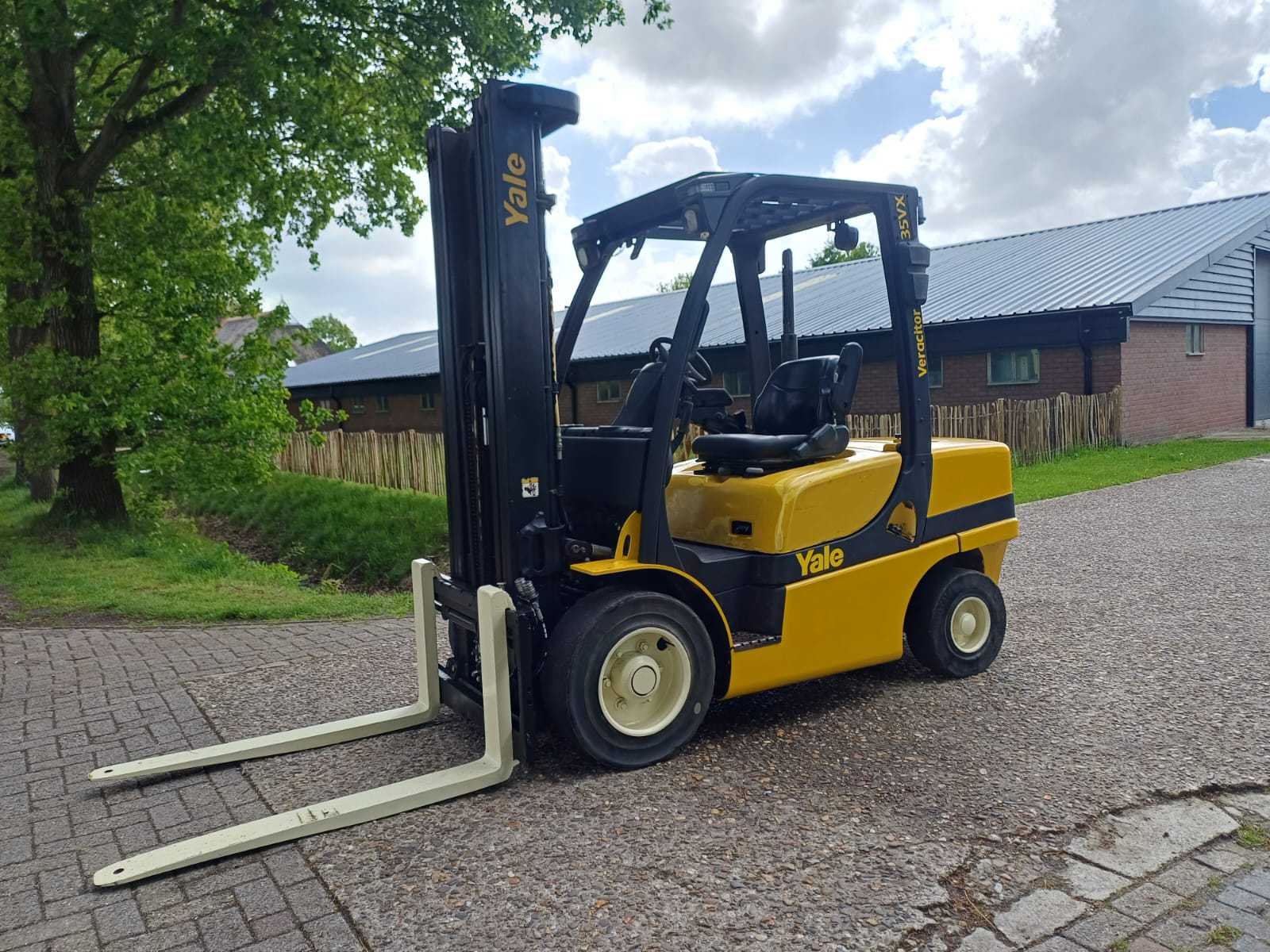 2007 Yale GDP35VX Forklift