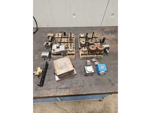   EDM-Werkzeuge und magnetische Armaturenauswahl