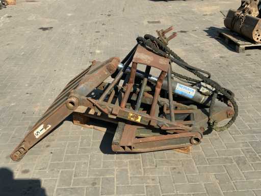 2001 Knowledge 852-66-499 Brick Clamp