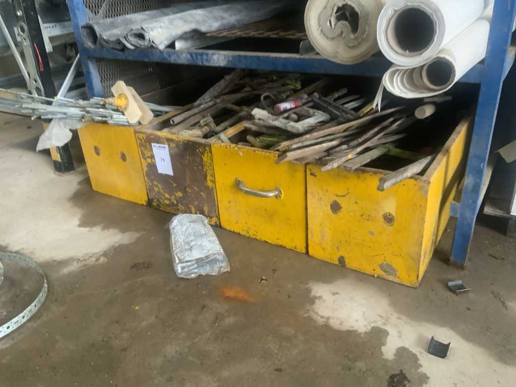 metal boxes with clamps (4x)