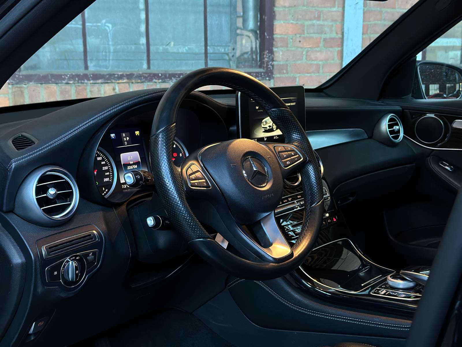 Mercedes-Benz GLC220 d 4Matic Edition 1 AMG 170pk 2016 GLC-klasse, RX-422-X