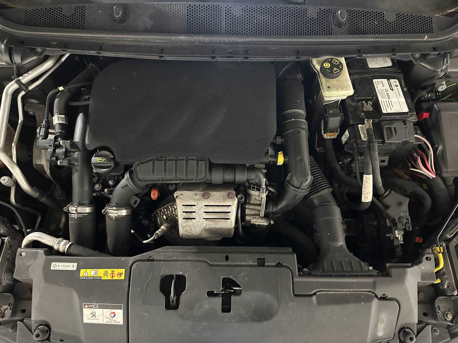 Peugeot 308 SW 1.2 PureTech Blue Lease Premium 131pk 2017 (Origineel-NL), KZ-947-L