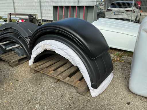 Huse de ro?i pentru camioane