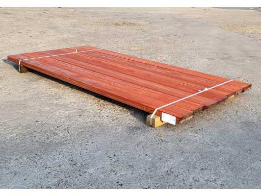 14 x PADOUK planken 21 x 140mm , lengte 215cm (4.2m2)
