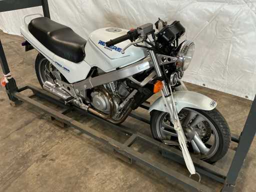 1990 Honda Tour NTV 650 Revere Motorrad