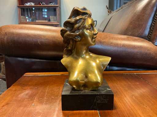 Buste after Jef Lambeaux - Brons