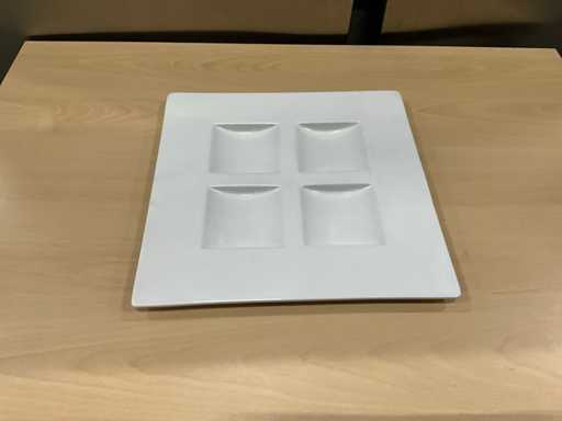 Rak Vavro square amuse-bouche plates (46x)