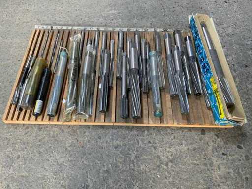 Posten Maschinenreibahlen