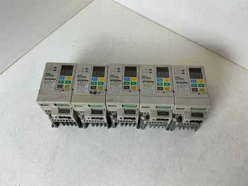 Omron Sysdrive 3G3EV Frequenzwandler (5x)