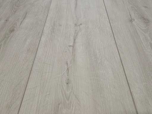 Tavola a scatto in PVC SPC da 31 m2 - 1220 x 228 x 6 mm