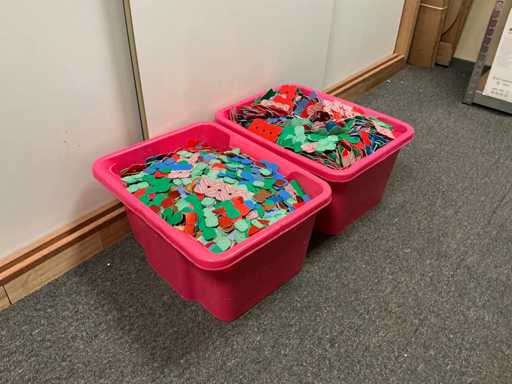 Partij diverse tokens