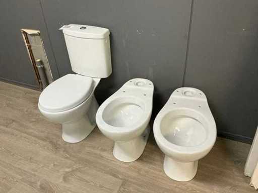 Diverse toiletten (3x)