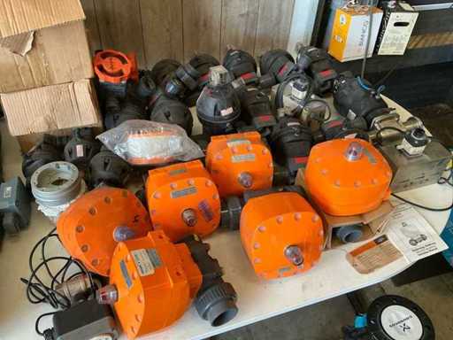 Gf 021\026 Gemu 690 Residual water pump stock (26x)