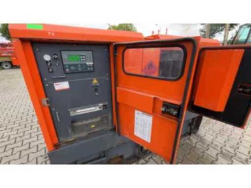 3e6ed070-d46b-4d15-8adc-daa9714bd0a4.mp4