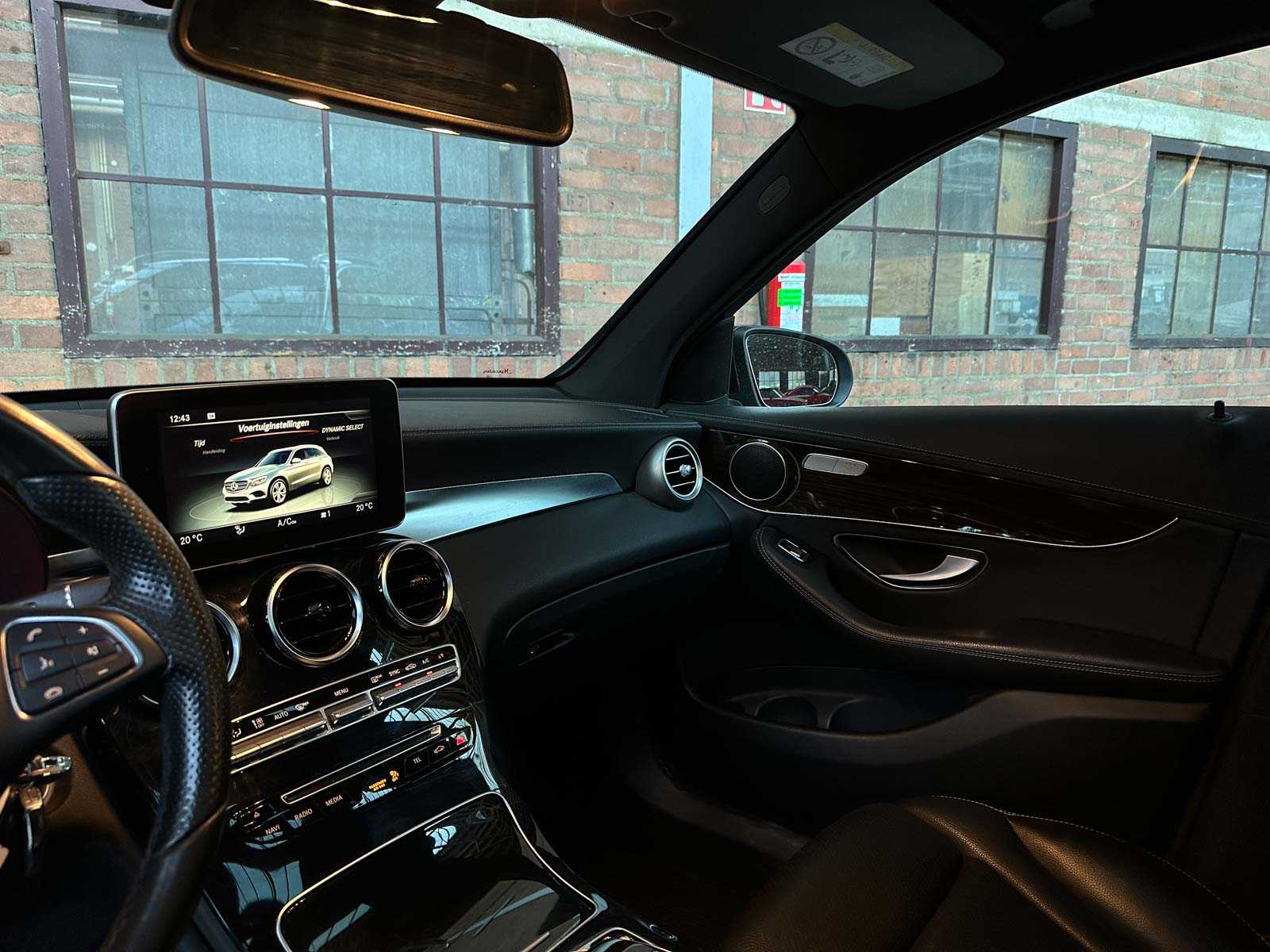 Mercedes-Benz GLC220 d 4Matic Edition 1 AMG 170pk 2016 GLC-klasse, RX-422-X