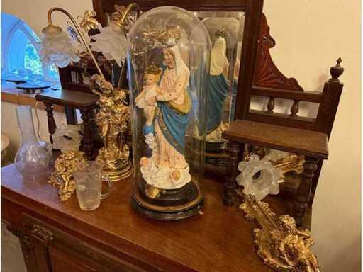 Showroom, workshop, warehouse clearance, antique trade