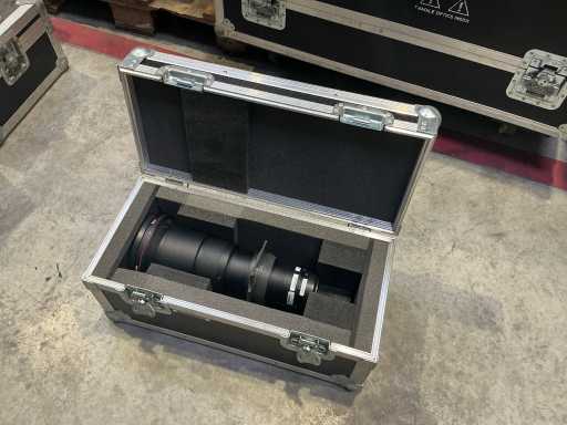 Barco - HB TLD+ HD 0.67:1 - Zoomlens