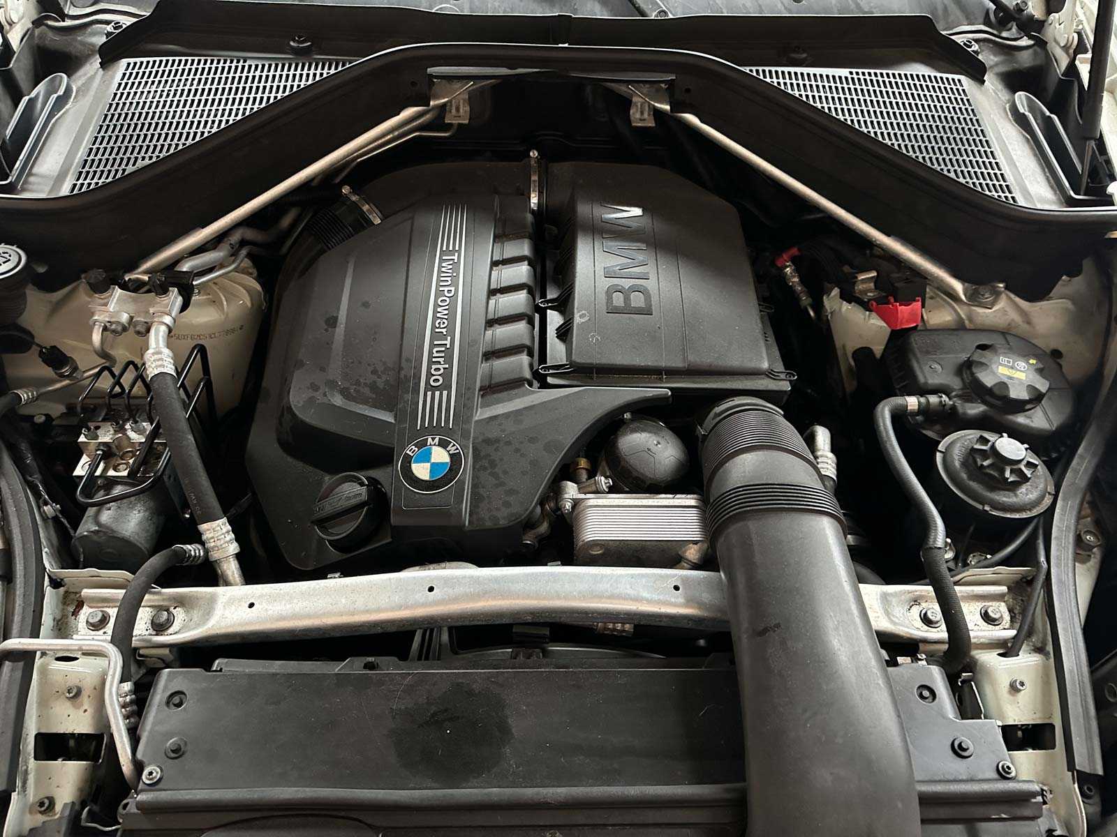 BMW X6 xDrive35i LCi 306hp 2012 E71