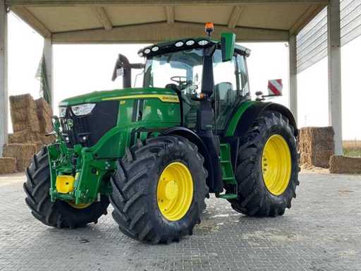 2022 John Deere 6R 250 ciągnik z napędem na cztery koła