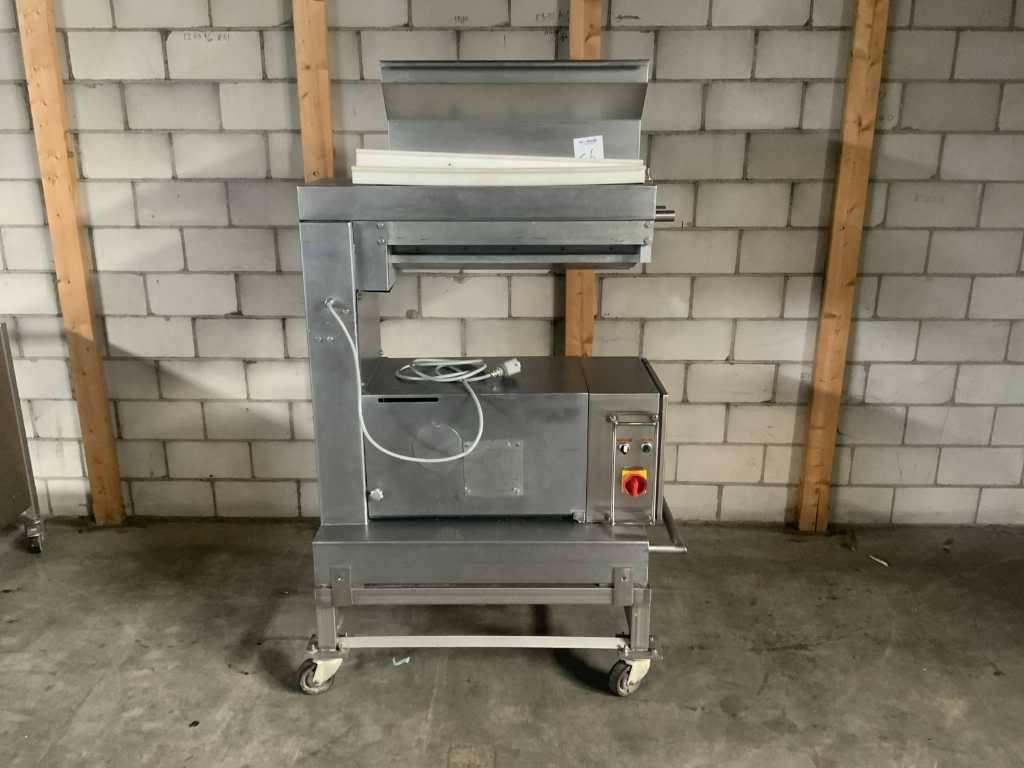 Machine à rouleau à pâtisserie