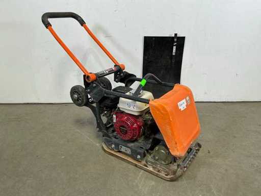 Altrad Belle PCX 12/36 2017 Compacteur de plaques 16 kN essence