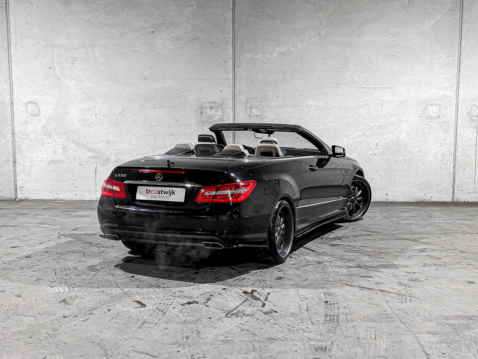 Mercedes-Benz E550 AMG Cabriolet Elegance 5.5 V8 387pk 2011 E-Klasse, NL-962-T