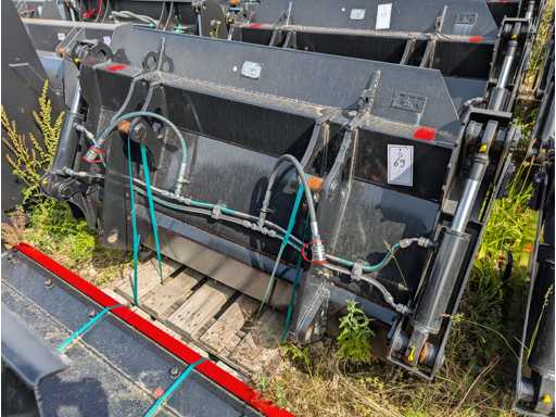 L&K - GS W50BTC - 2023 - UNI BUCKET WITH U-BLADE - AS - 1850 MM - 0.8 CBM