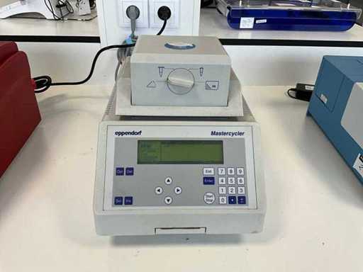 EPPENDORF Mastercycler Thermal Cycler
