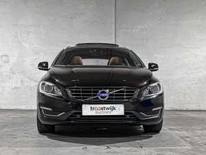 Volvo V60 2.4 D6 Twin Engine Summum 220hp 2015 Plug-In Hybrid, HR-946-F