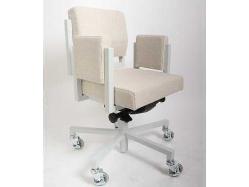 Chaise Réservoir Lensvelt « TANK Interior Design Agency » Chaise de bureau