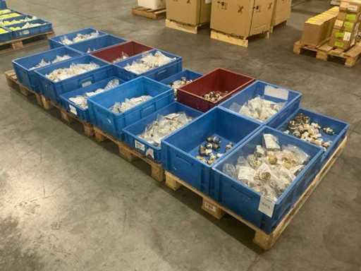 Large batch of Alpex brass press fittings