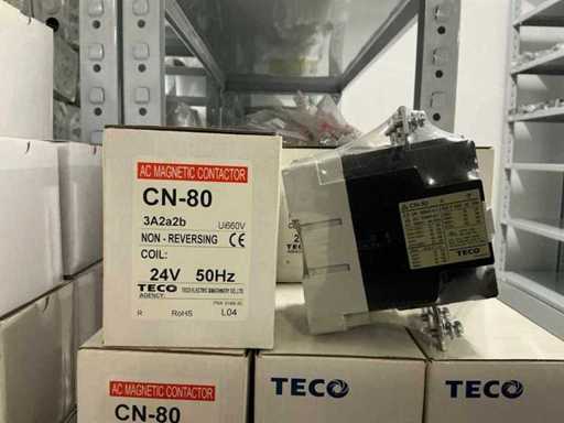 Lot Teco AC Contactori Magnetici CN-80 (30x)
