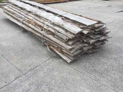 Kiefern-Dachverkleidung oder vertikale Dielen 