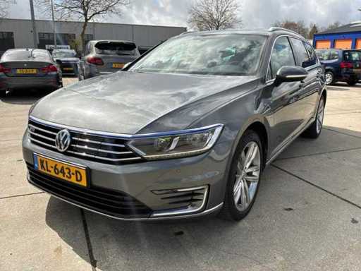Volkswagen - 2016 - Passat-Variante - 1.4 TSI GTE Highline - Pkw