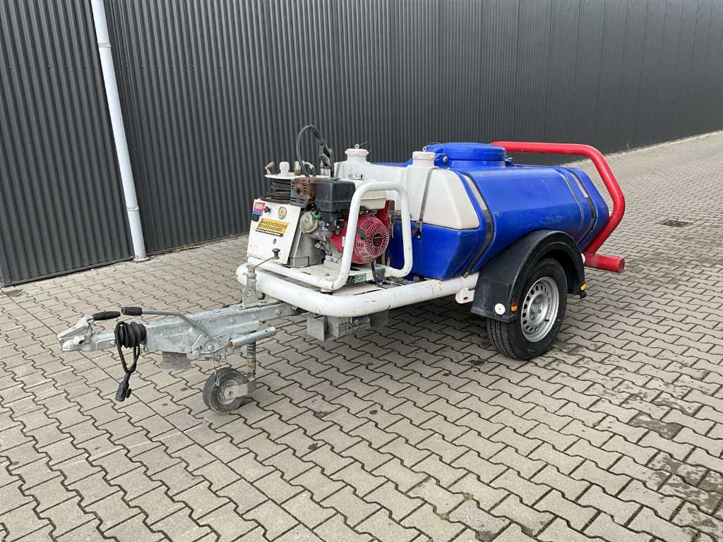 2017 Brendon Bowsers BB1000 Trailer Pressure Washer