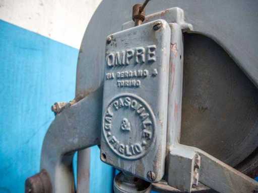 OMPRE - LEVIGATRICE A NASTRO 
