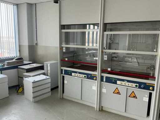 Fume hood