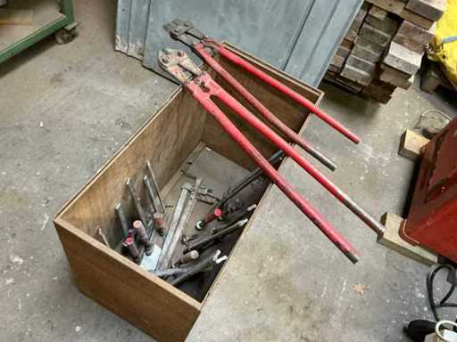 Clamping clamp (13x)