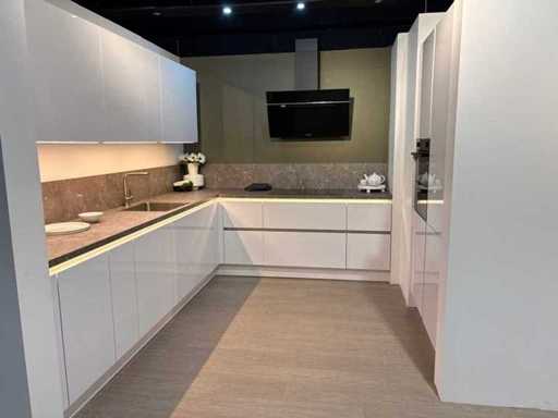 Nolte - Cucina espositiva con elettrodomestici Samsung