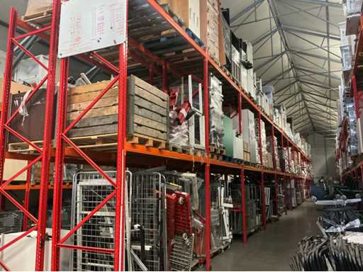 Rayonnages d’entrepôt