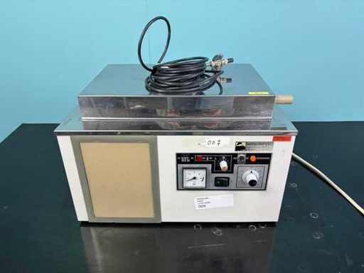 GFL - model 1013 - baie de apă