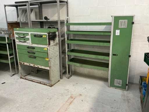 Intérieur de fourgonnette (2x)