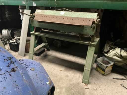 1990 Masco FP-B4322 Manual Press Brake