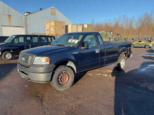 2006 Ford F-150 XL Triton Pickup Truck