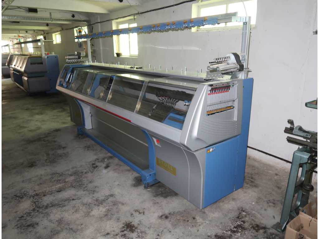Stoll flatbed knitting machines