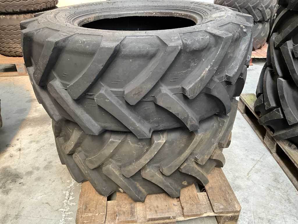 2 tyres ENRICHER MERLO OR MANITOU