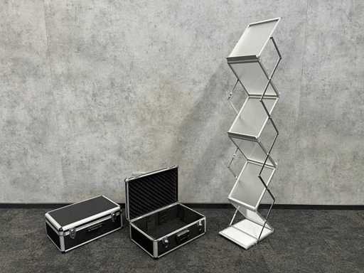 2x foldable folder display with case
