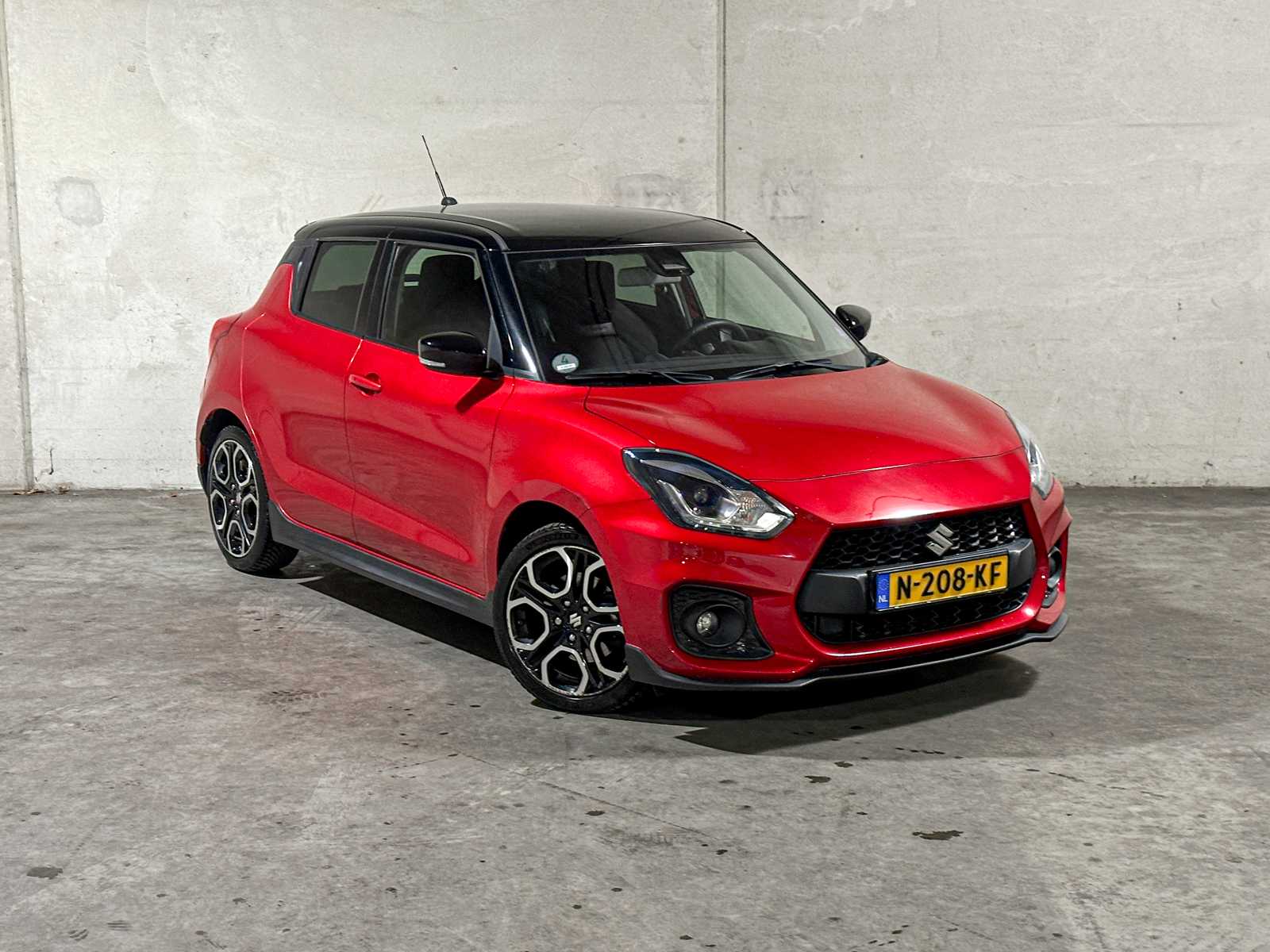 Suzuki Swift 1.4 Sport Smart Hybrid 129pk 2021 (Origineel-NL + 1e eigenaar), N-208-KF