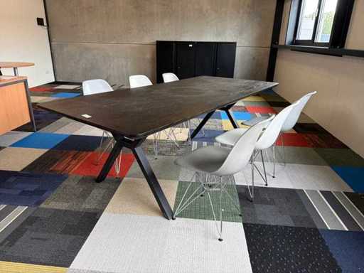 Table de salle à manger avec 6 chaises
